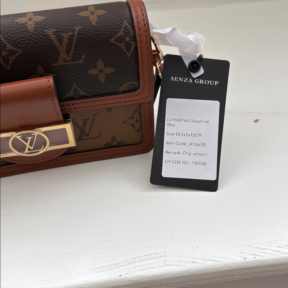 Louis Vuitton Dauphine Brown and Tan WOC / cross body - gorgeous! - Picture 3 of 9